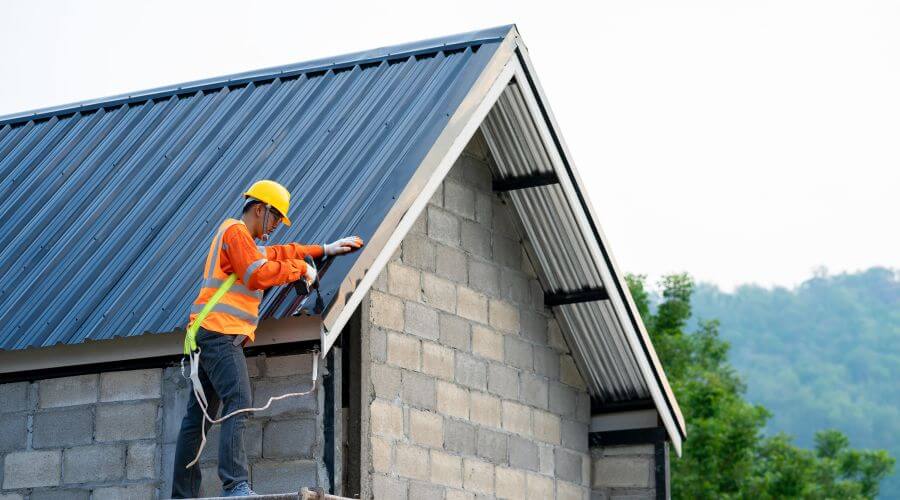Professional residential roofers in Harbor View, OH